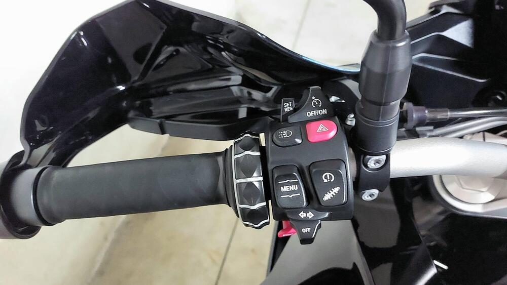 Bmw F 900 XR (2020 - 24) (6)