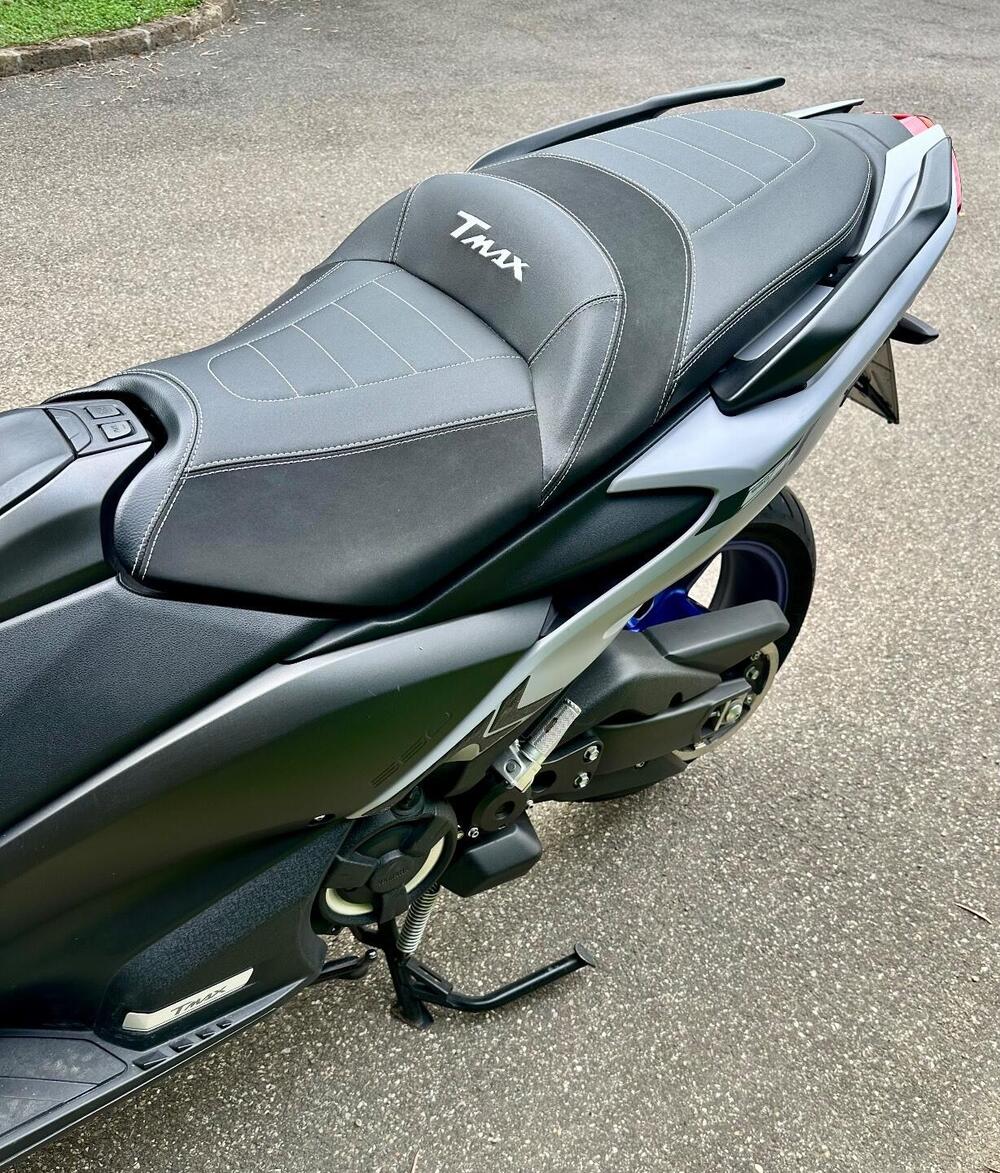 Yamaha T-Max 560 (2020 - 21) (13)