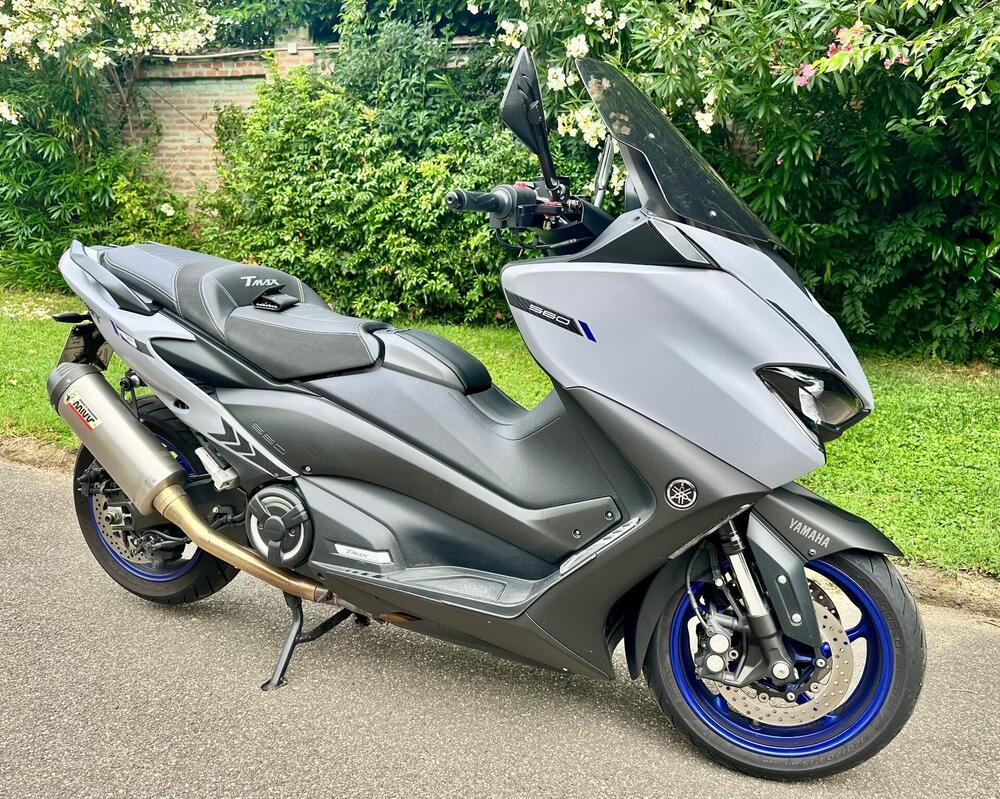 Yamaha T-Max 560 (2020 - 21) (16)