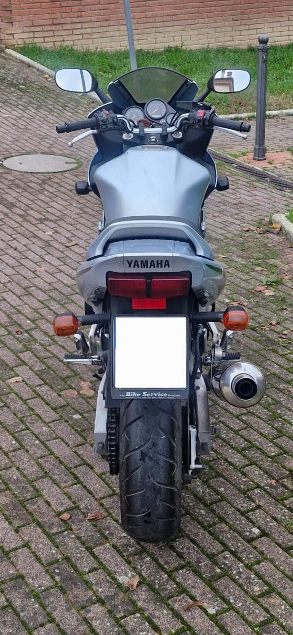 Yamaha FZS 600 Fazer (2002 - 03) (7)