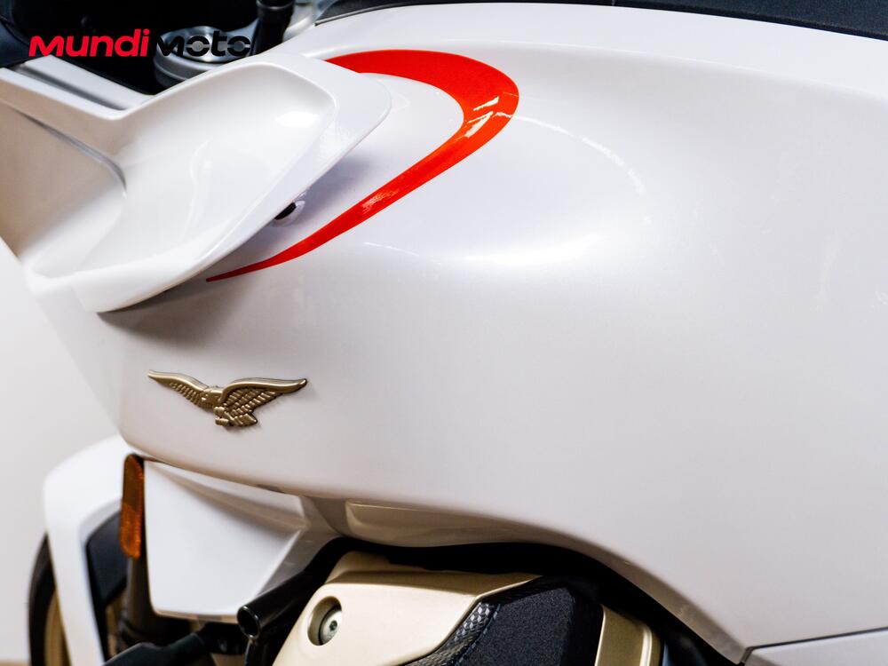 Moto Guzzi V100 Mandello (2022 - 24) (15)