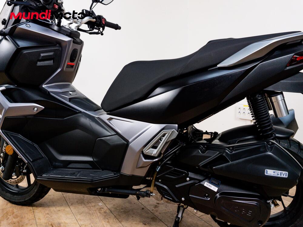 Voge Sfida SR1 ADV (2023 - 26) (10)