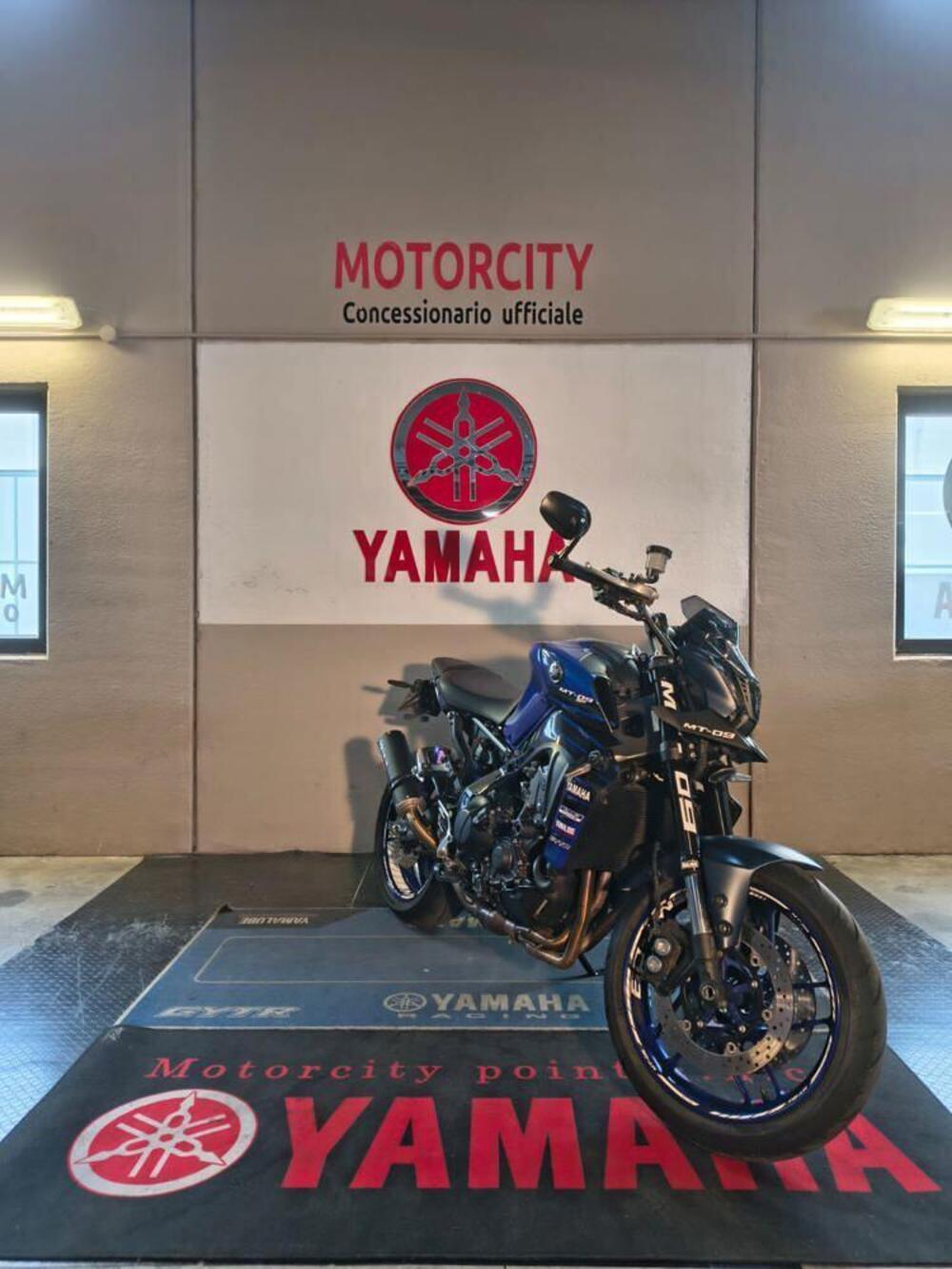 Yamaha MT-09 (2021 - 23) (2)