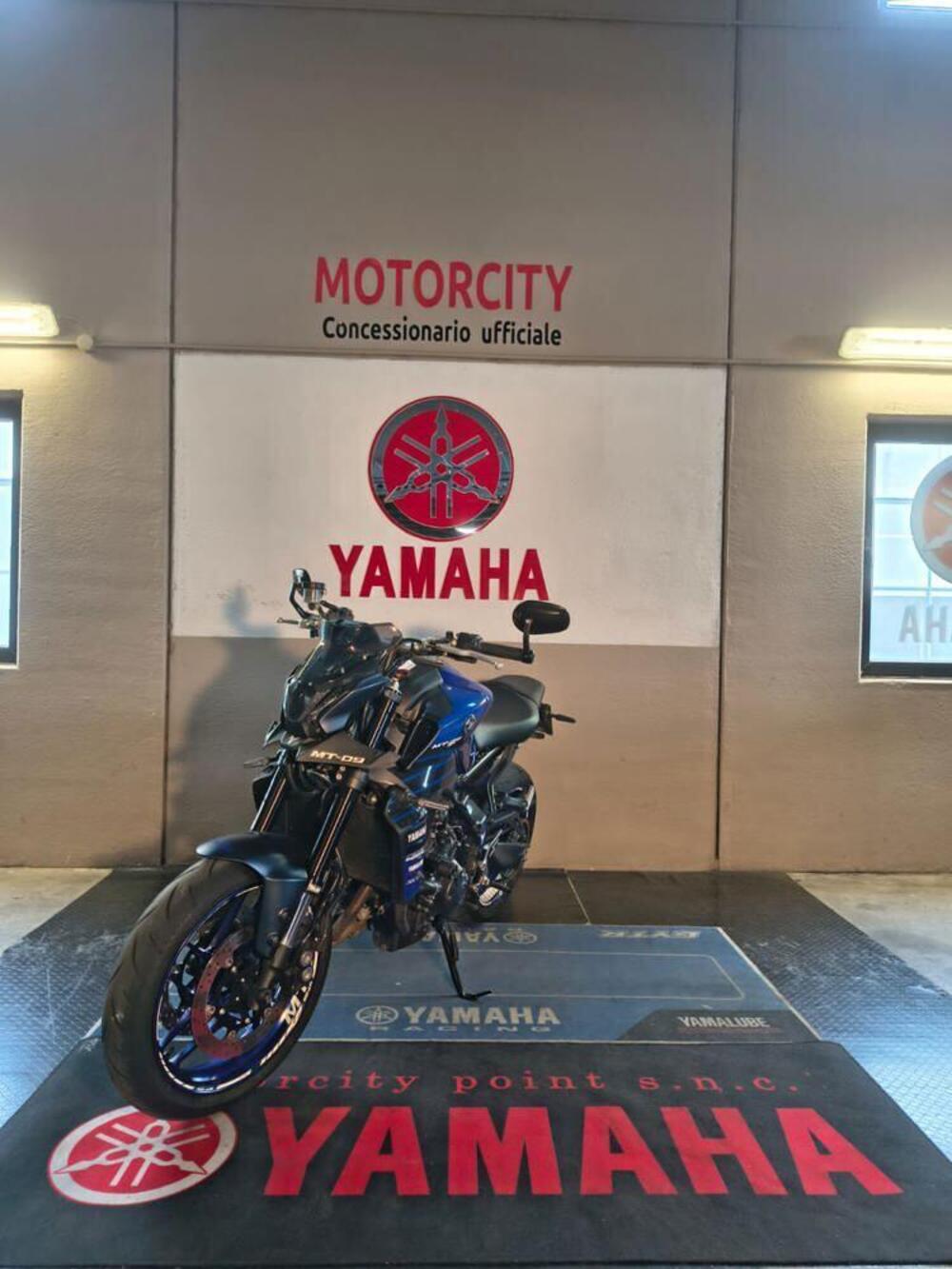 Yamaha MT-09 (2021 - 23) (3)