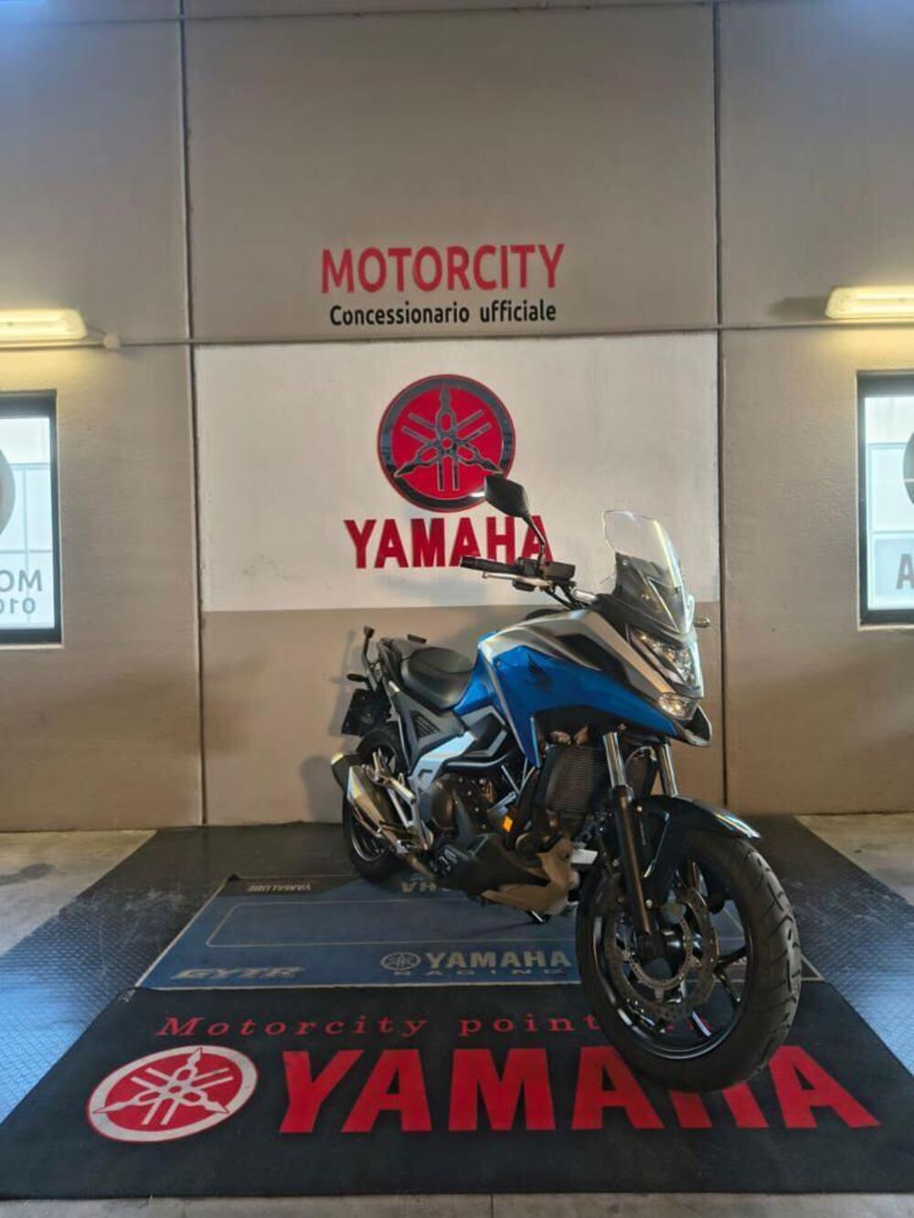 Honda NC 750 X DCT (2021 - 24) (2)