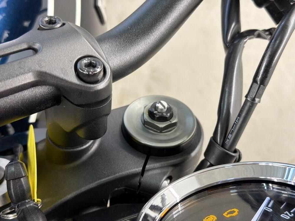 Kawasaki Z 900 RS SE (2022 - 25) (15)