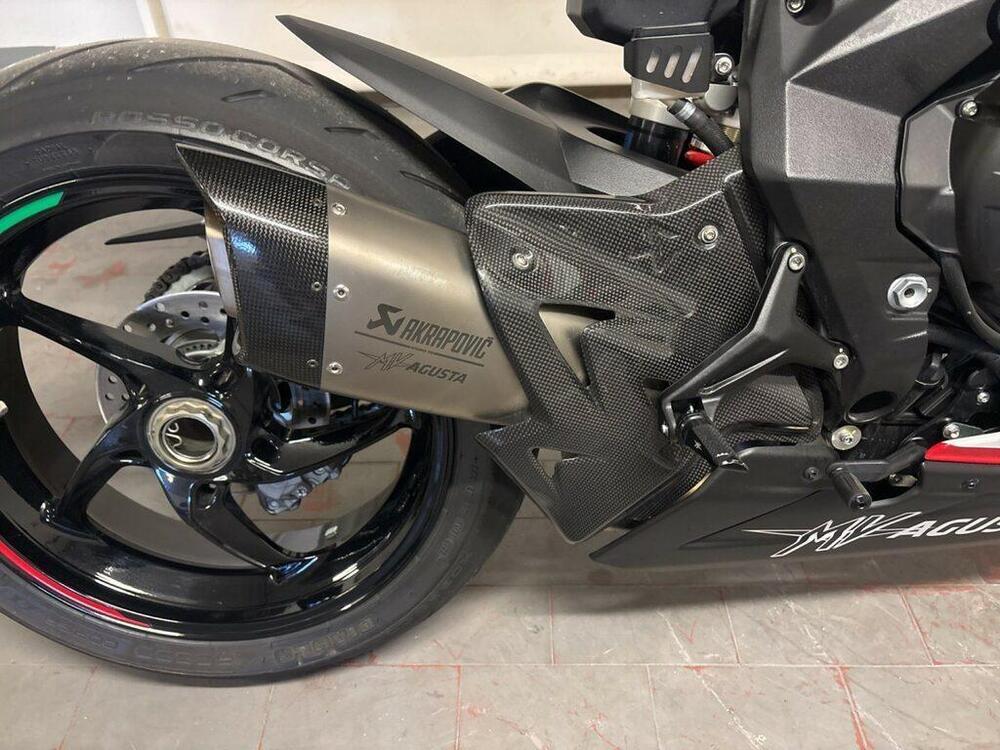 MV Agusta F3 800 RC (2018) (8)