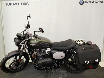 Triumph Scrambler 900 (2023 - 25) usata