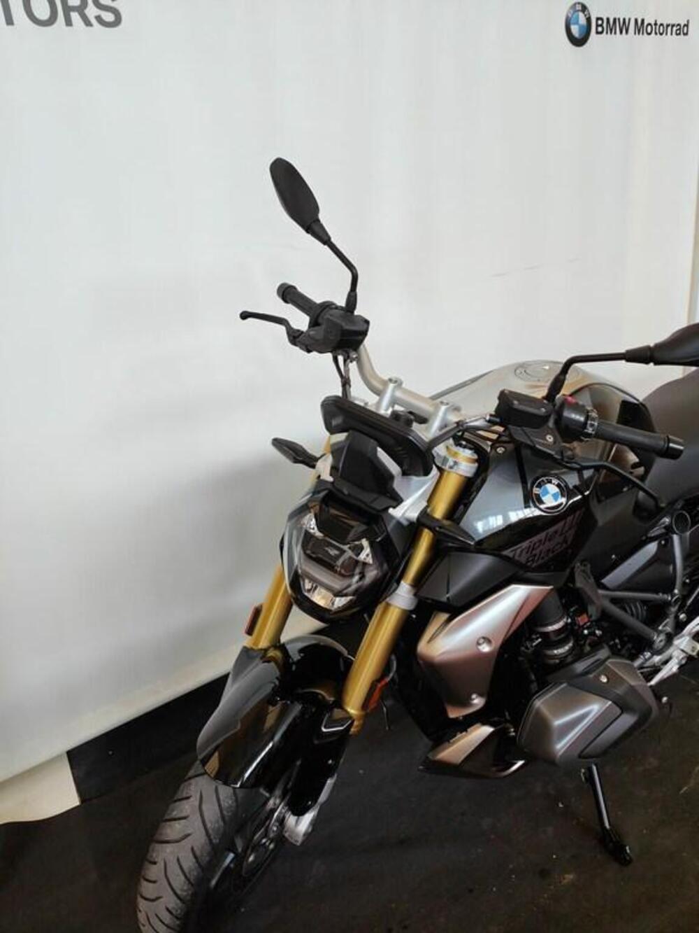 Bmw R 1250 R (2021 - 25) (3)