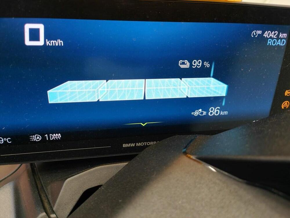 Bmw CE 04 (2021 - 25) (4)