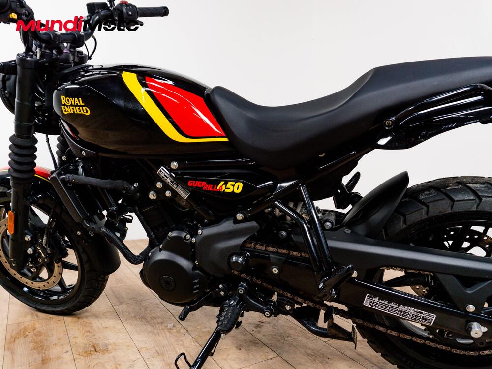 Royal Enfield Guerrilla 450 (2024 - 26) (10)