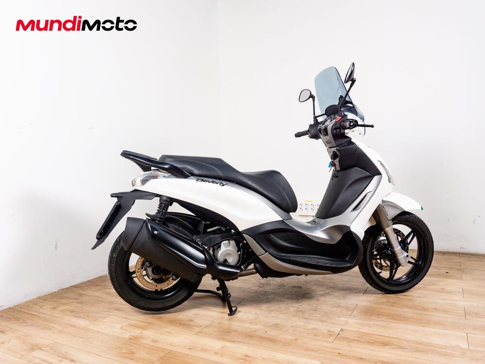 Piaggio Beverly 350 SportTouring ie ABS (2011 - 17) (3)