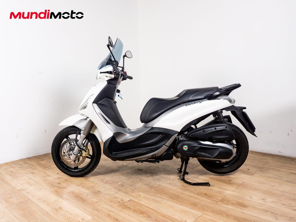 Piaggio Beverly 350 SportTouring ie ABS (2011 - 17) (6)