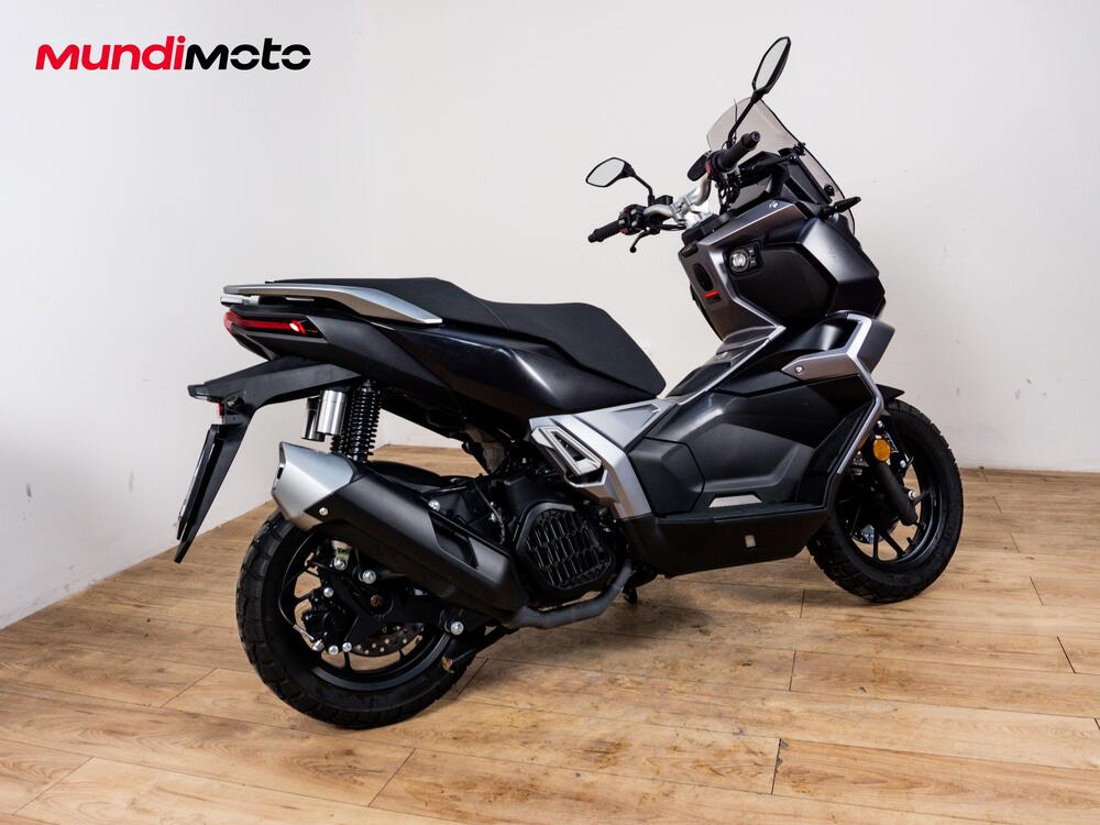 Voge Sfida SR1 ADV (2023 - 26) (3)