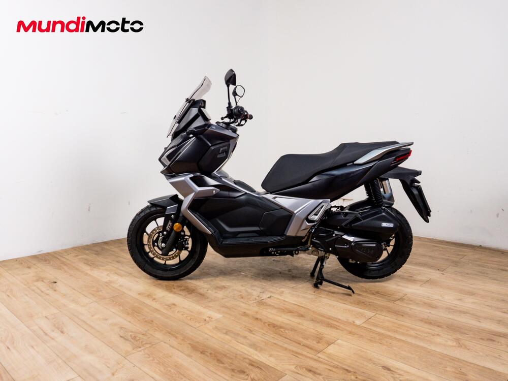 Voge Sfida SR1 ADV (2023 - 26) (6)