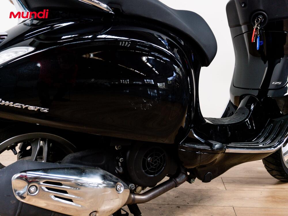 Vespa Primavera 125 Batik (2024 - 26) (4)