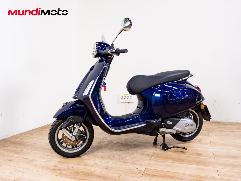 Vespa Primavera 125 Batik (2024 - 26) (8)