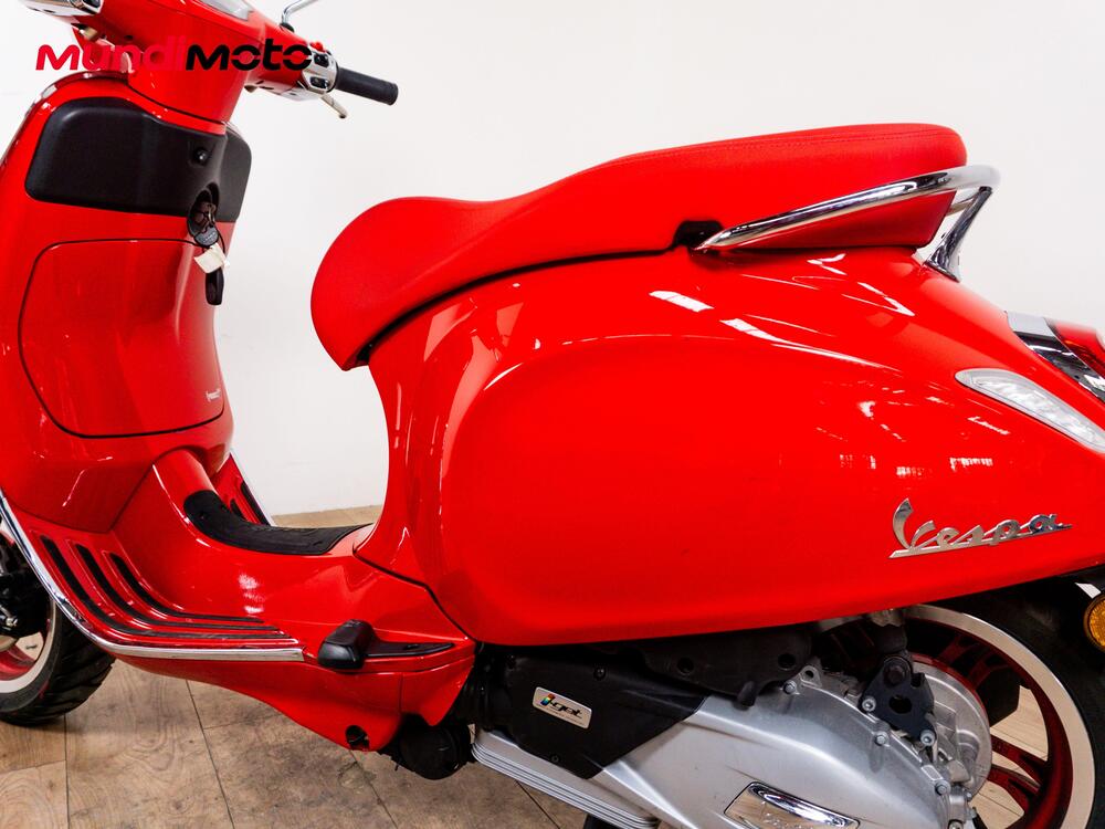 Vespa Primavera 125 RED (2025 - 26) (10)