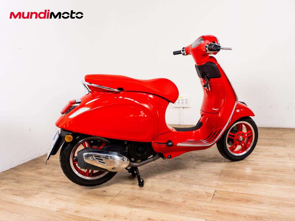 Vespa Primavera 125 RED (2025 - 26) (3)