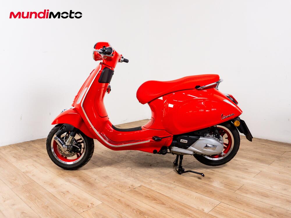 Vespa Primavera 125 RED (2025 - 26) (6)