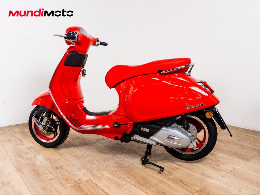 Vespa Primavera 125 RED (2025 - 26) (7)