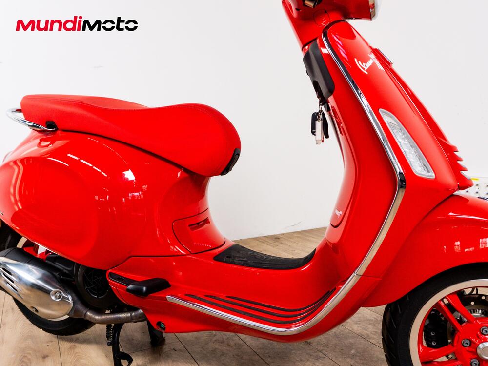 Vespa Primavera 125 RED (2025 - 26) (5)