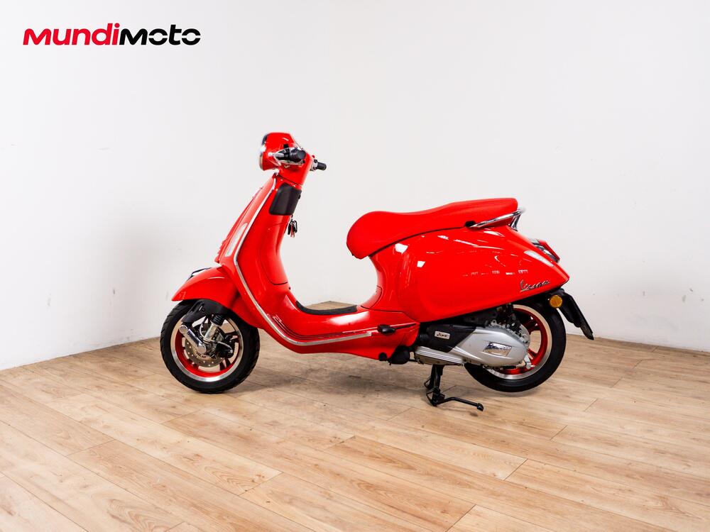 Vespa Primavera 125 RED (2025 - 26) (6)