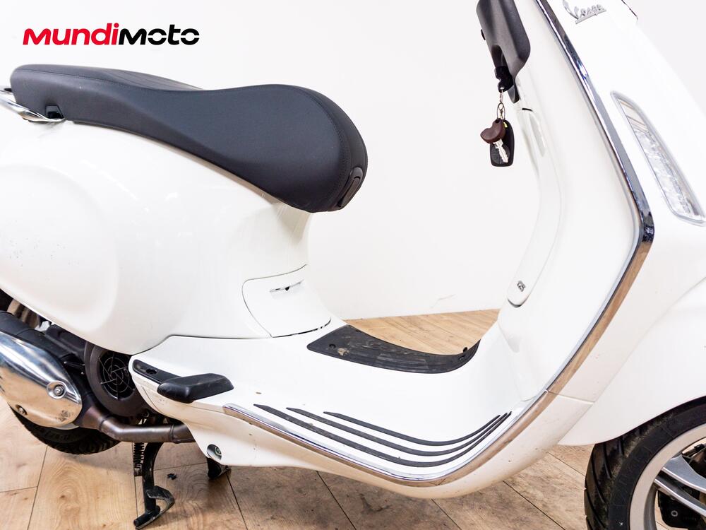 Vespa Primavera 125 Batik (2024 - 26) (5)