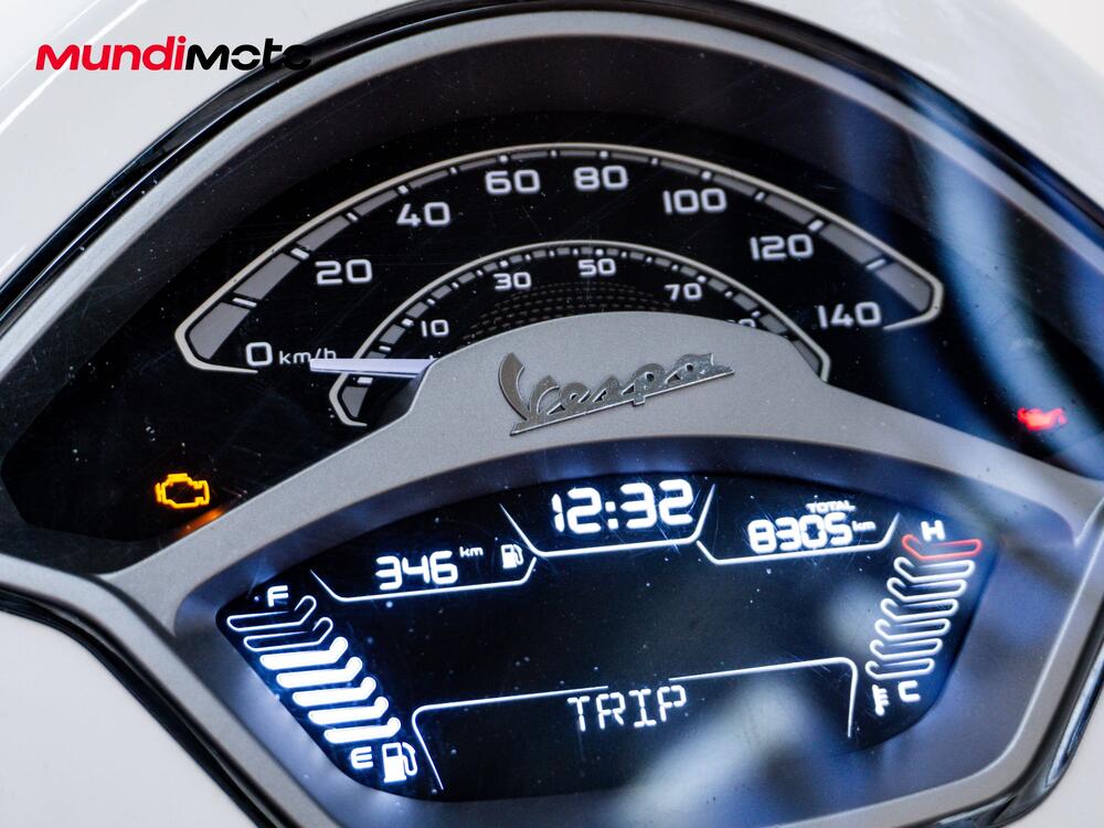 Vespa Primavera 125 Batik (2024 - 26) (12)