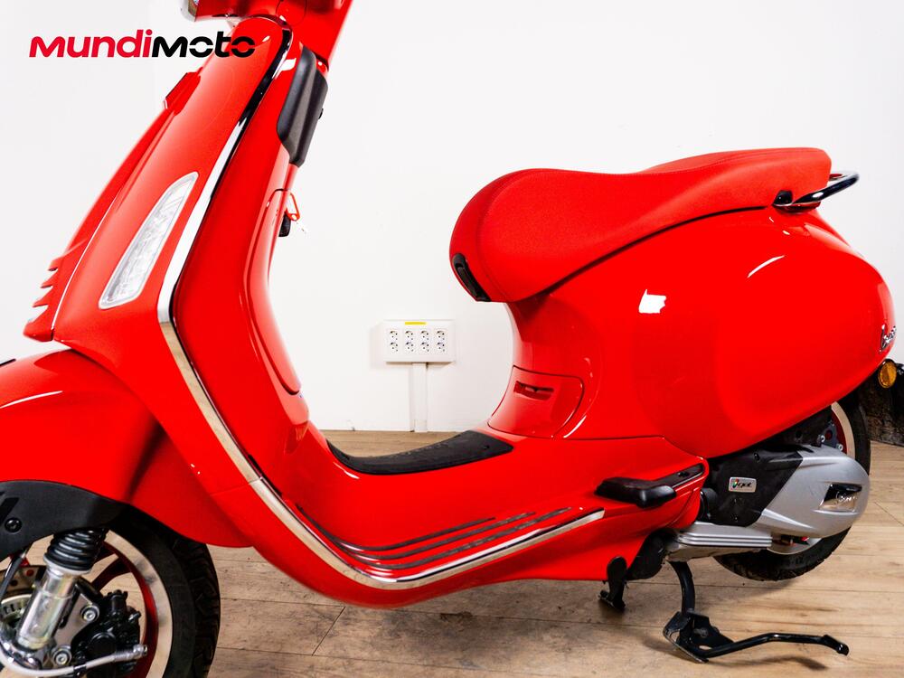Vespa Primavera 125 RED (2025 - 26) (9)