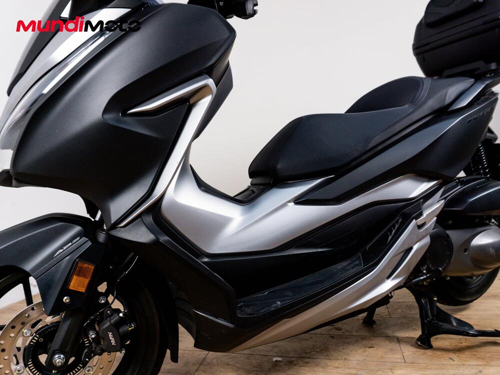 Honda Forza 300 (2019 - 20) (9)