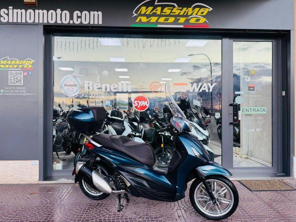 Piaggio Beverly 300 Hpe (2021) (15)