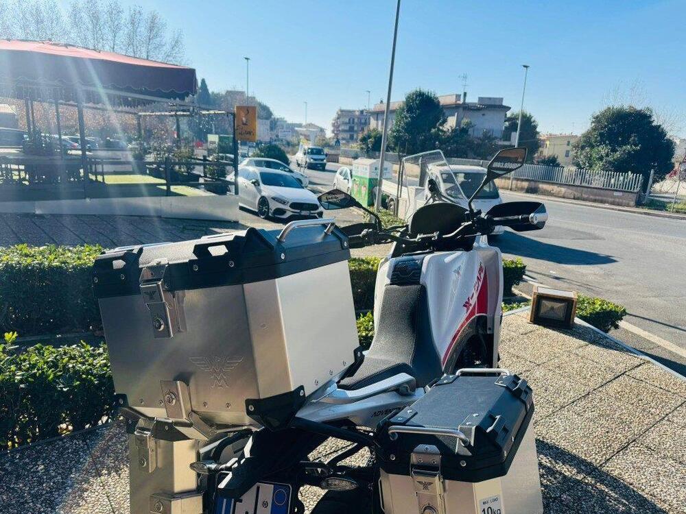 Moto Morini X-Cape 650 (2021 - 26) (3)