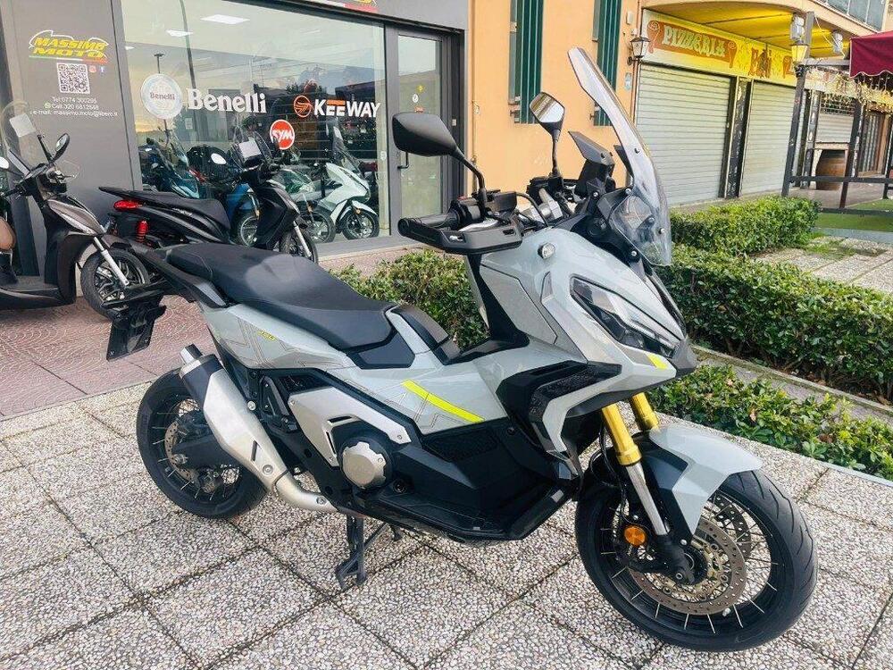 Honda X-ADV 750 DCT Gravel (2021 - 24) (2)