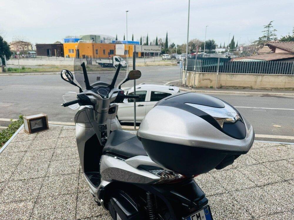 Honda SH 300 i ABS (2016 - 20) (4)