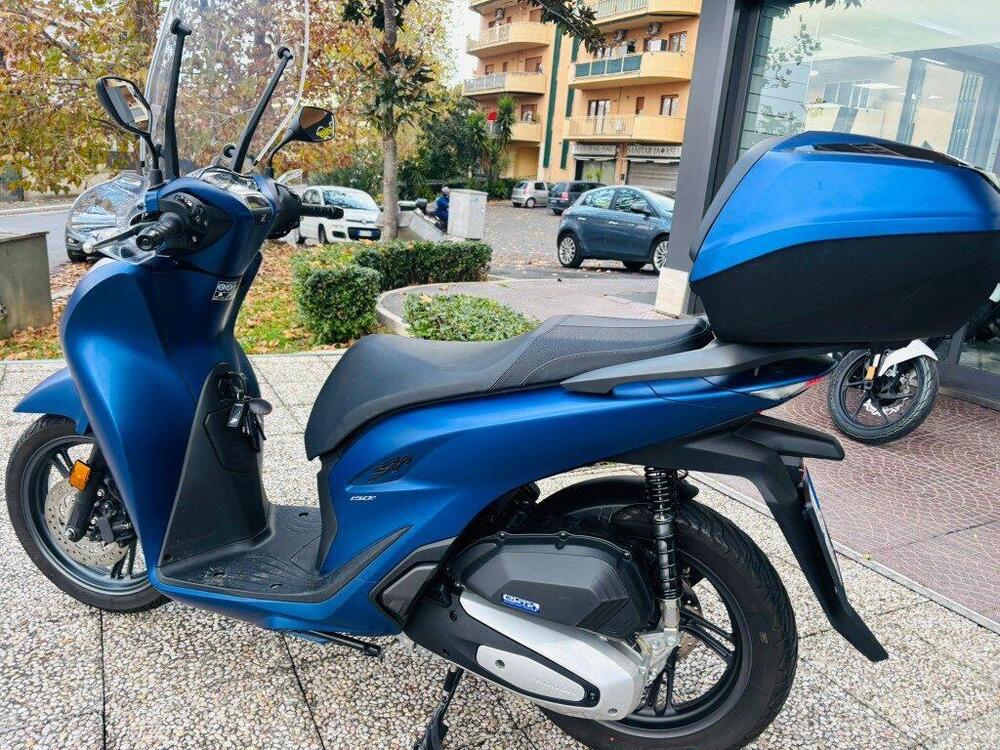 Honda SH 150i (2024 - 25) (7)