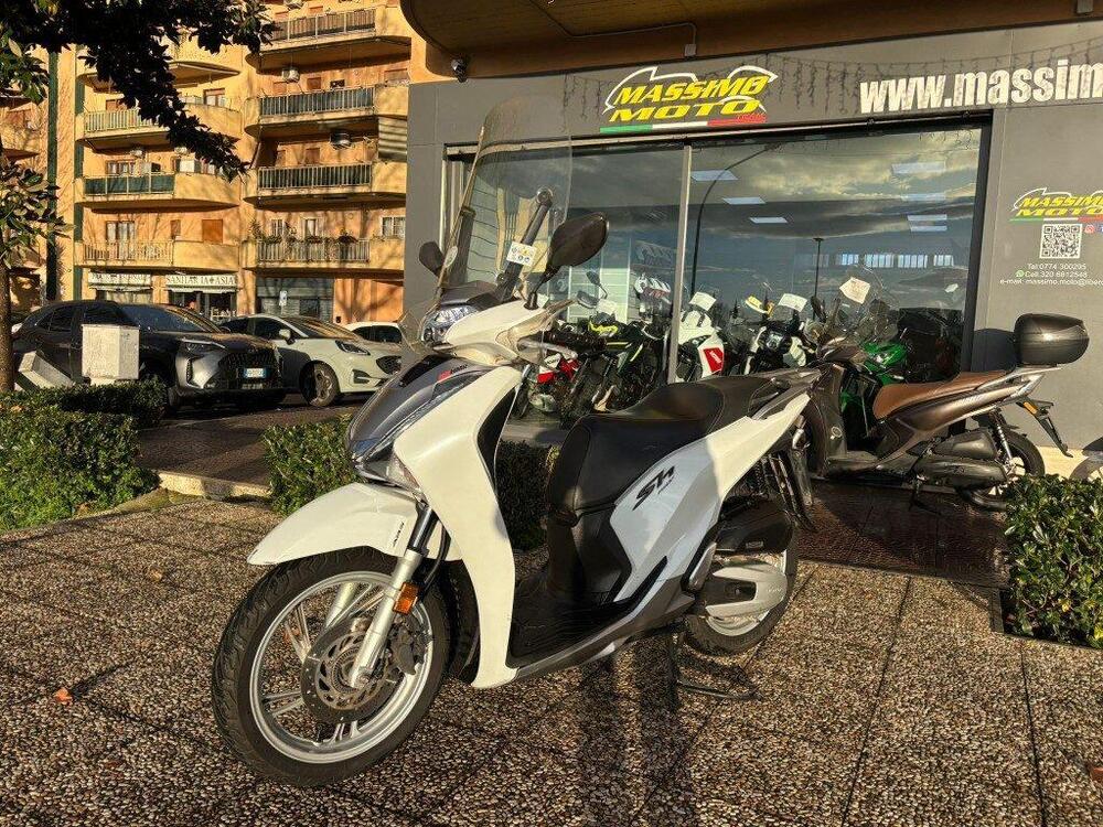 Honda SH 150 i (2017 - 19) (11)