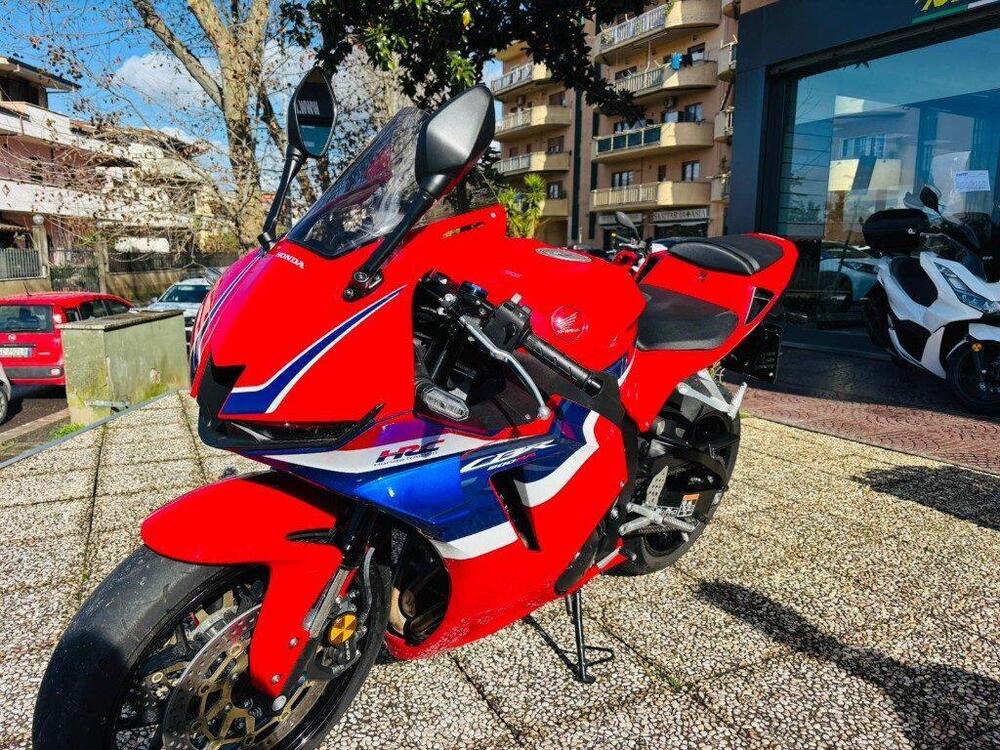 Honda CBR 600 RR (2024 - 26) (18)