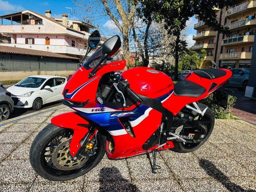 Honda CBR 600 RR (2024 - 26) (4)