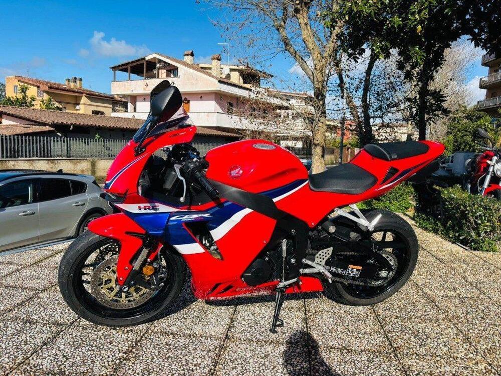 Honda CBR 600 RR (2024 - 26) (22)