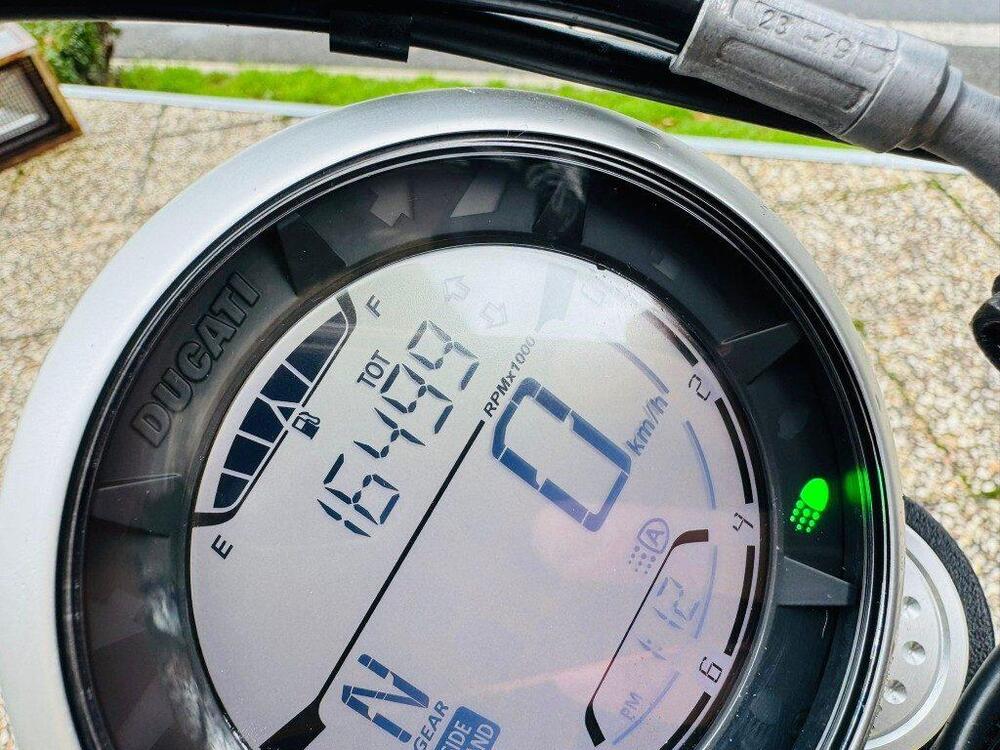 Ducati Scrambler 800 Icon (2017 - 20) (2)