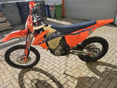 KTM 250 EXC-F (2022) usata