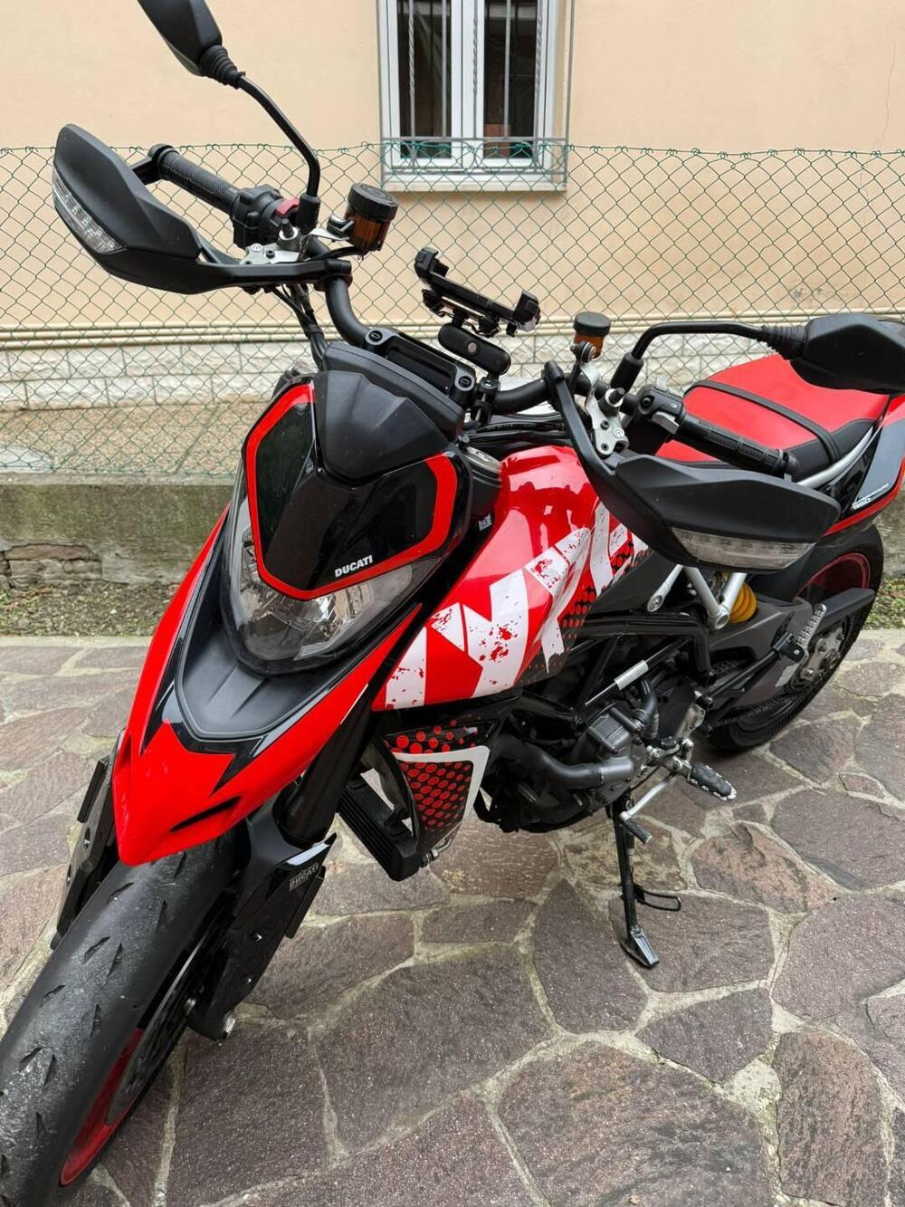 Ducati Hypermotard 950 RVE (2022 - 25) (7)