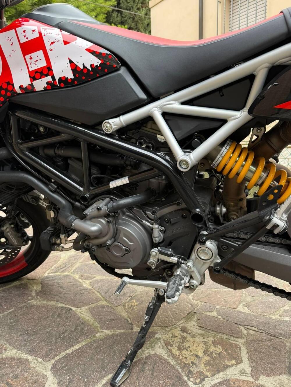 Ducati Hypermotard 950 RVE (2022 - 25) (8)