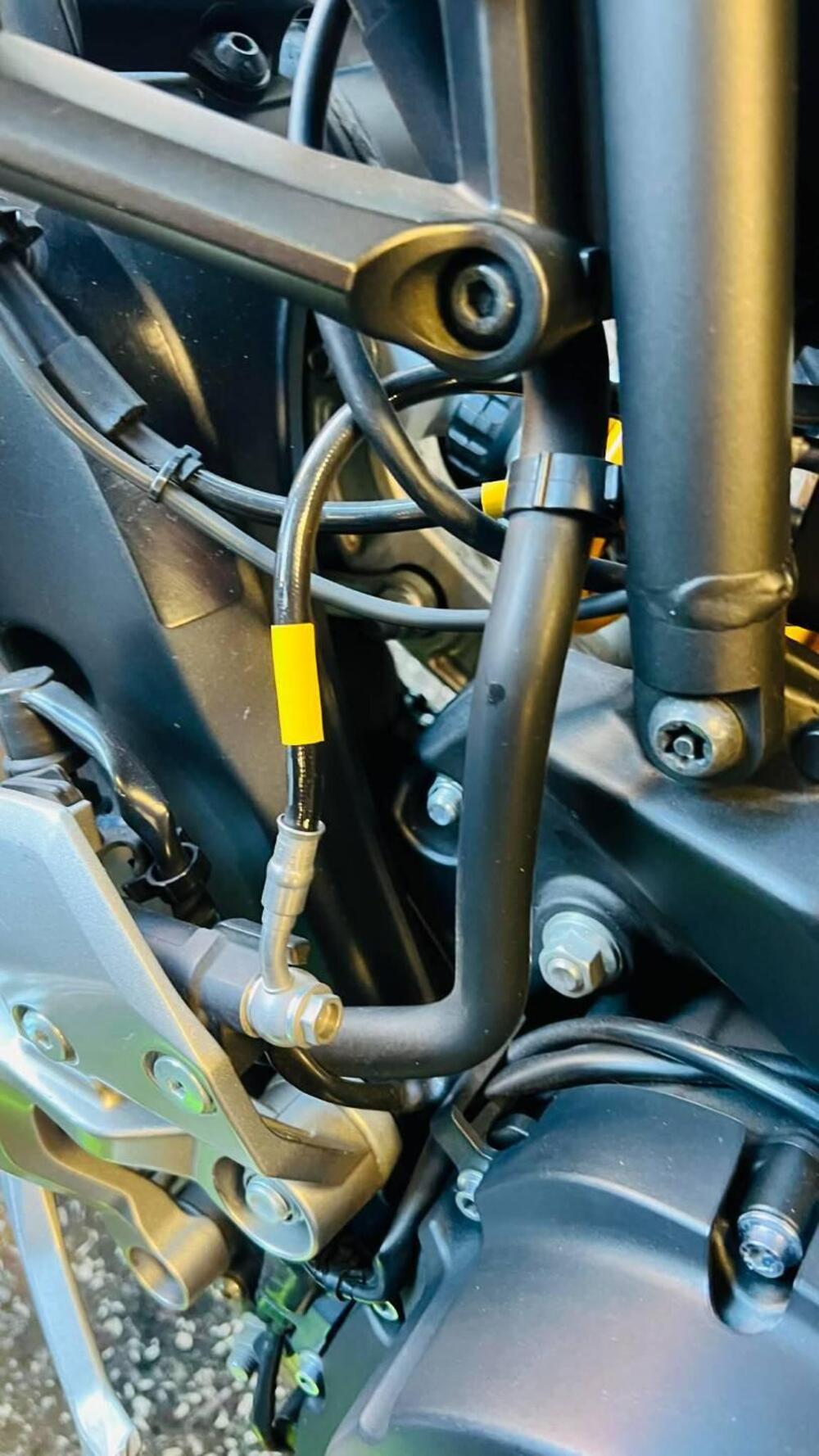 Yamaha MT-09 SP (2018 - 20) (6)