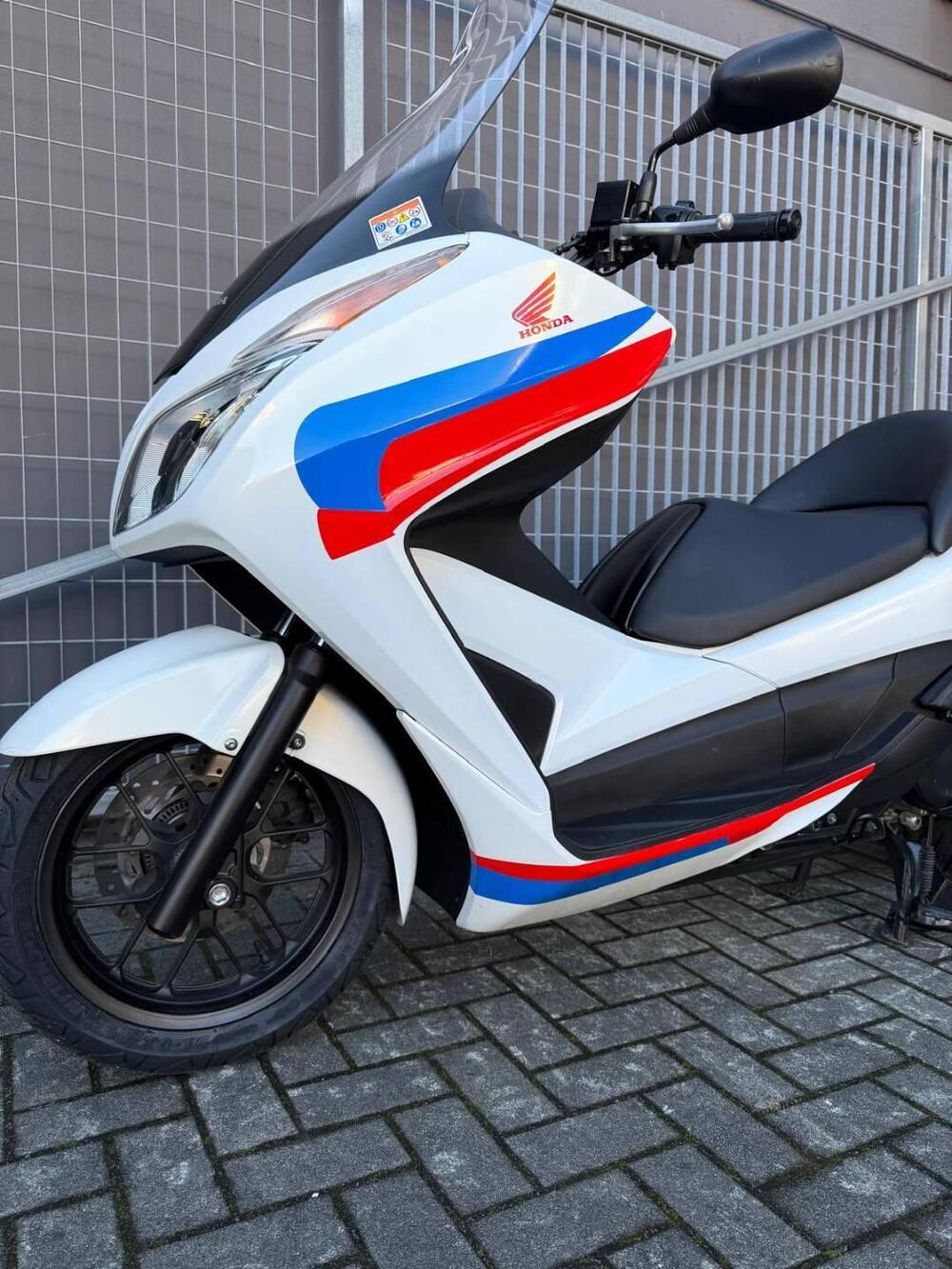 Honda Forza 300 ABS (2013 - 17) (5)