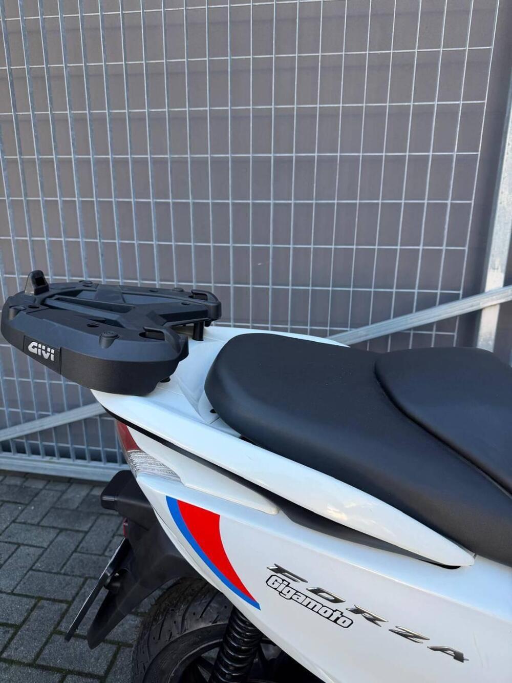 Honda Forza 300 ABS (2013 - 17) (6)