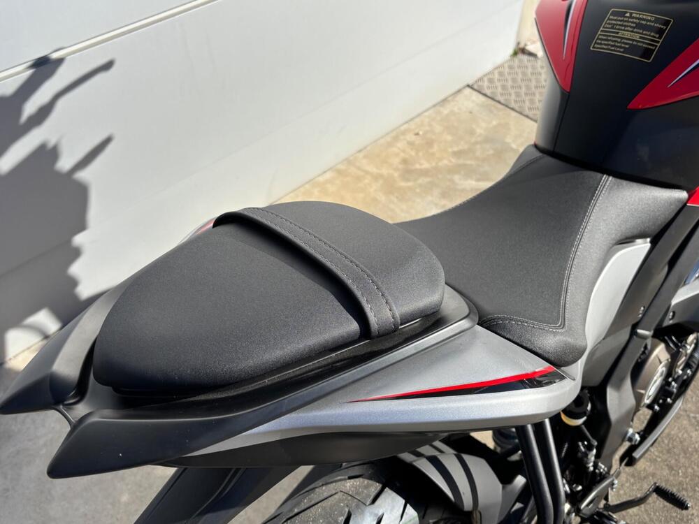 QJ Motor SRK 125 S (2025 - 26) (4)