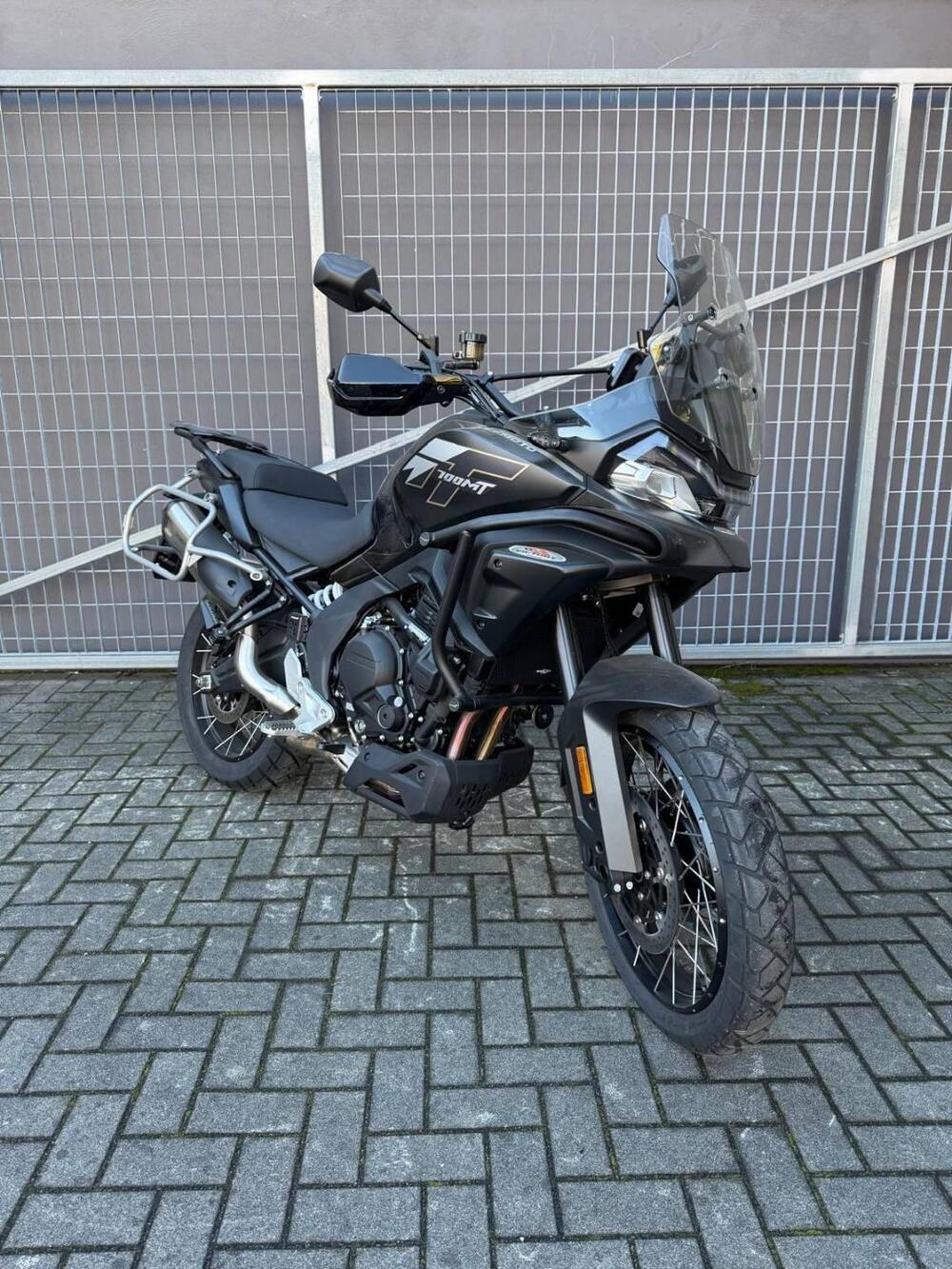 CFMOTO 700MT Adventure (2025 - 26) (2)