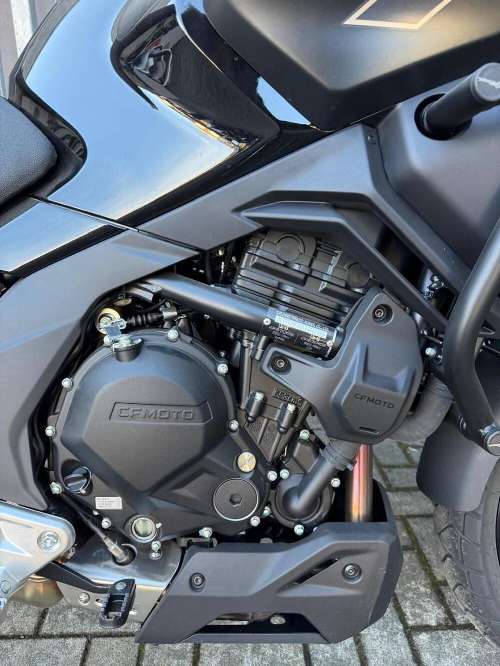 CFMOTO 700MT Adventure (2025 - 26) (7)